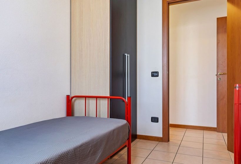 Charming Cottage In Renovated Farmhouse Near Lake Garda