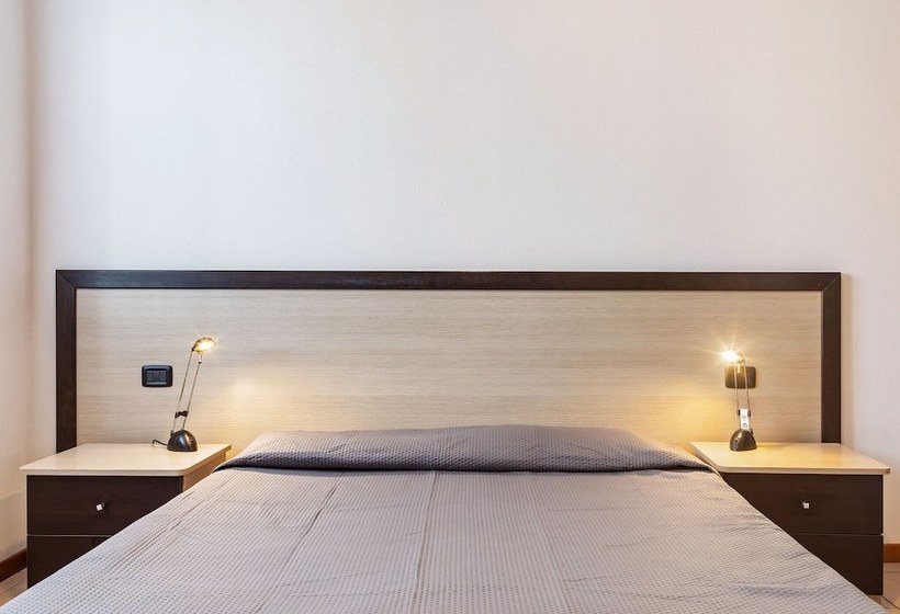 Charming Cottage In Renovated Farmhouse Near Lake Garda