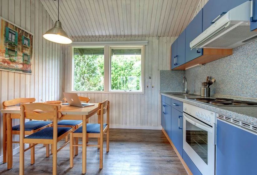 Detached Bungalow In Naturpark Nordeifel Near A Reservoir