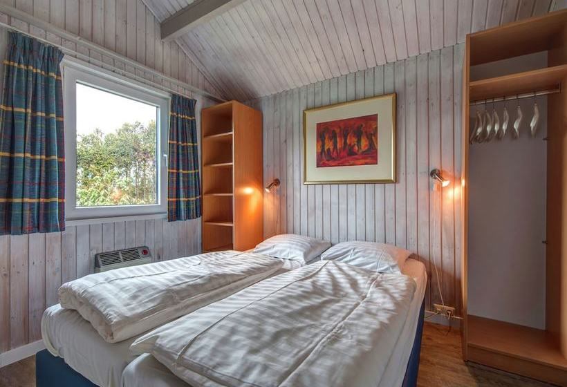 Detached Bungalow In Naturpark Nordeifel Near A Reservoir