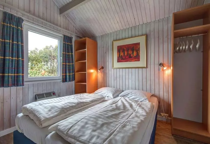 Detached Bungalow In Naturpark Nordeifel Near A Reservoir