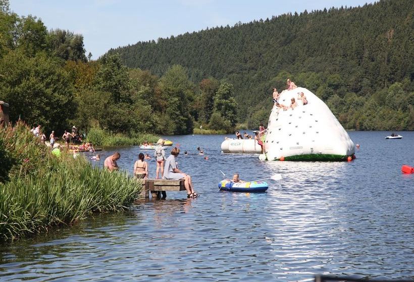 Detached Bungalow In Naturpark Nordeifel Near A Reservoir