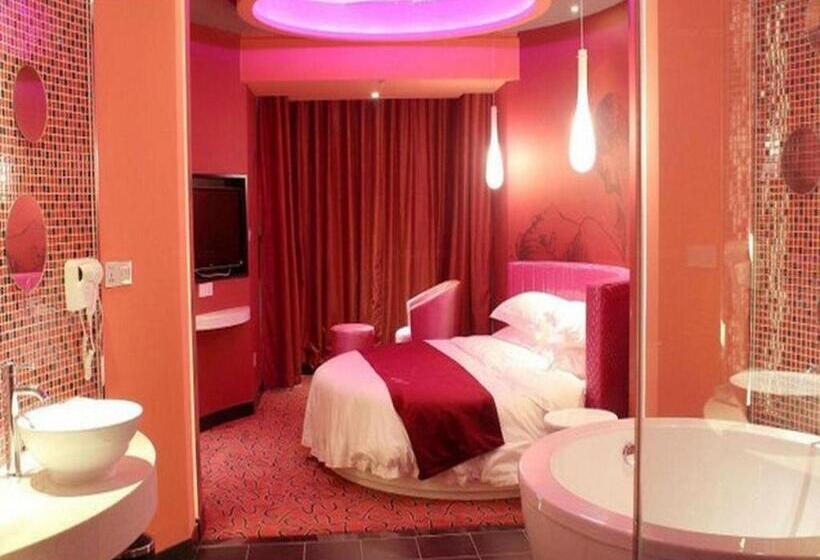 בית מלון כפרי Grand Nest