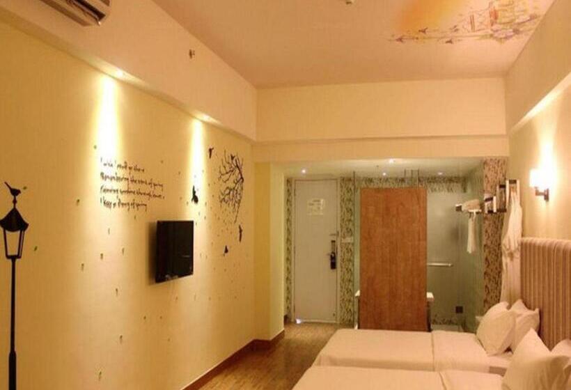 בית מלון כפרי Grand Nest