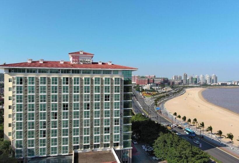 בית מלון כפרי Grand Nest