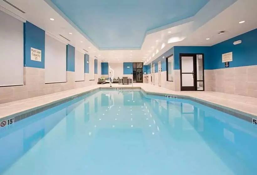 Hotelli Hampton Inn & Suites Watsonville