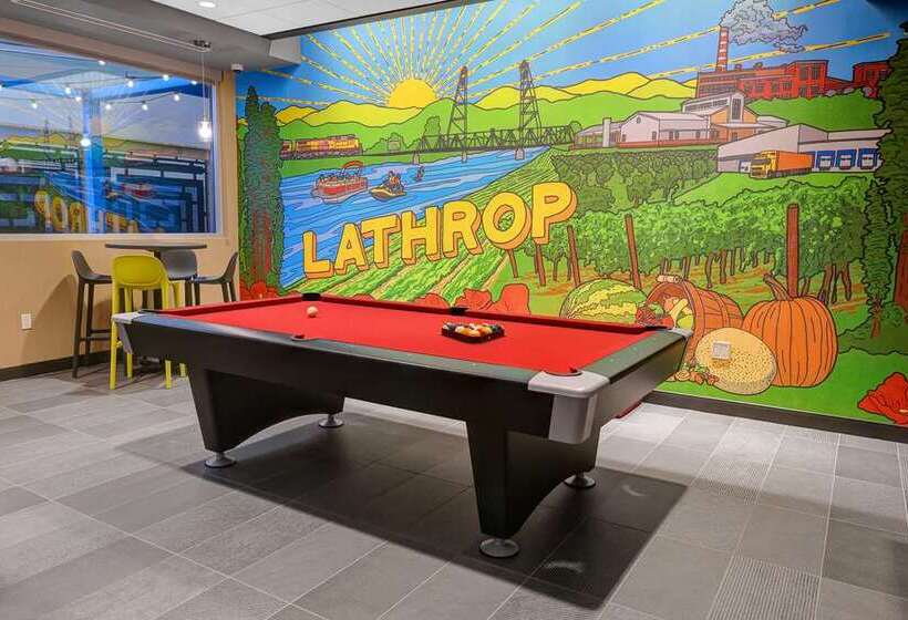 فندق Tru By Hilton Lathrop, Ca