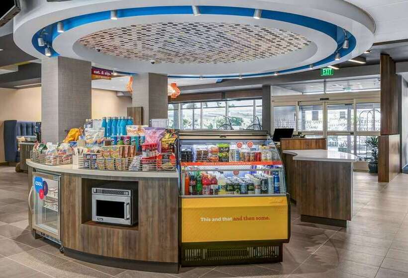 فندق Tru By Hilton Lathrop, Ca