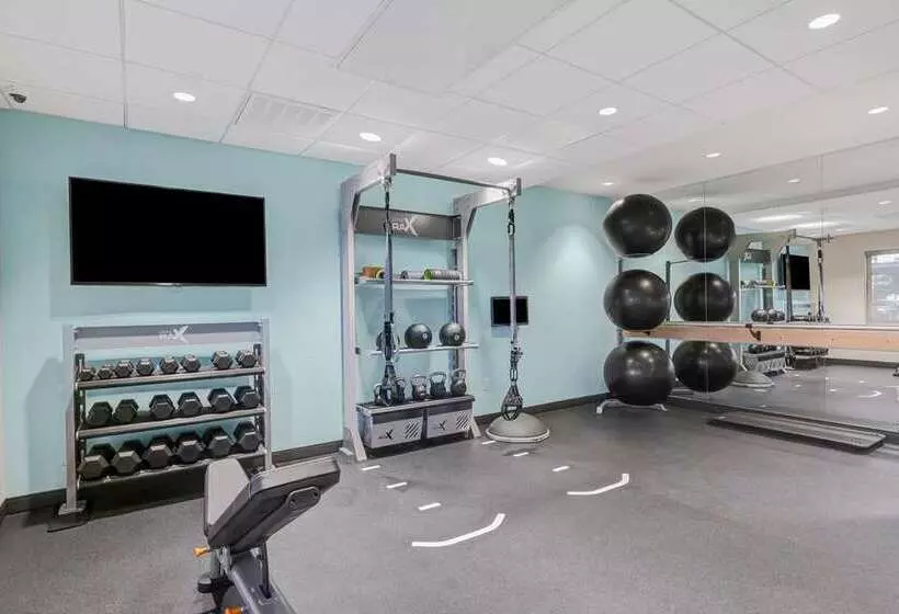 ホテル Tru By Hilton Lathrop, Ca