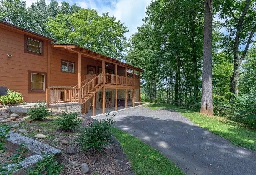 Parkside Lodge