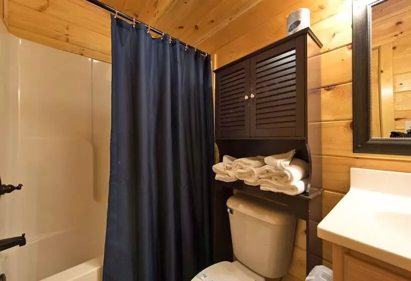 Parkside Lodge