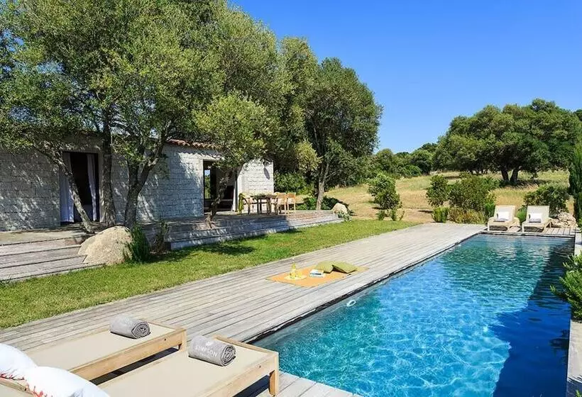 Majatalo Domaine De Peretti Della Rocca