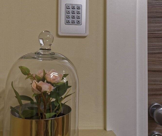 بنسيون Red Ribbon