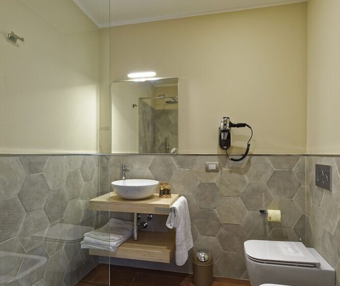 بنسيون Red Ribbon