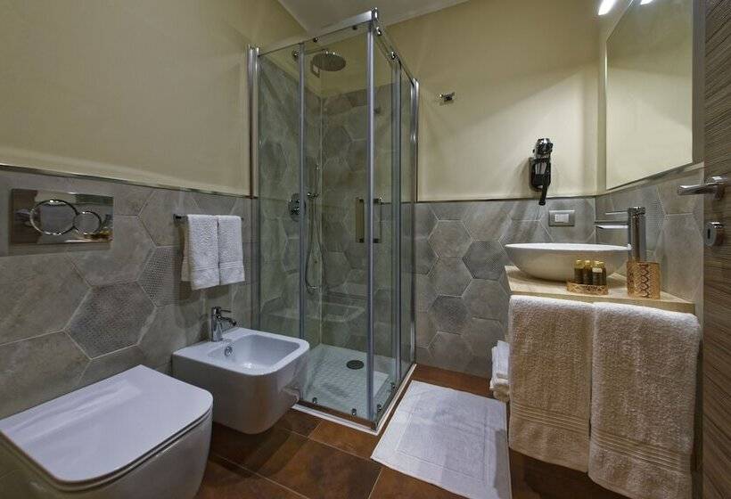 بنسيون Red Ribbon