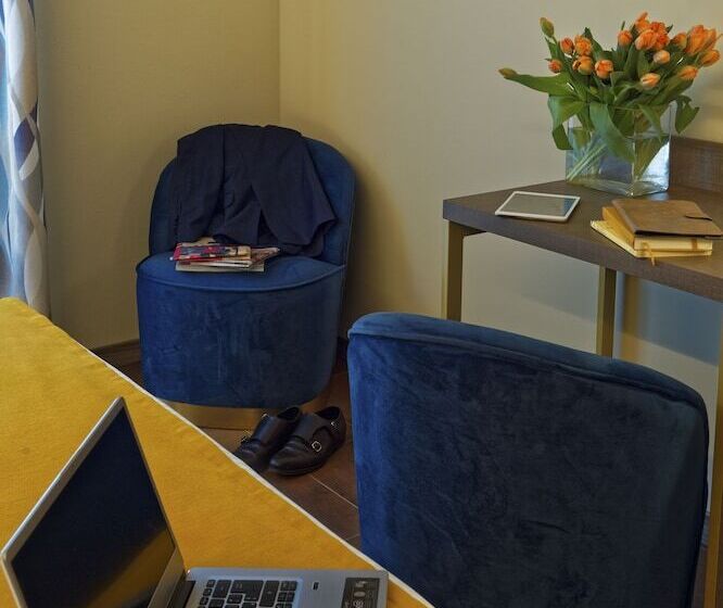 بنسيون Red Ribbon