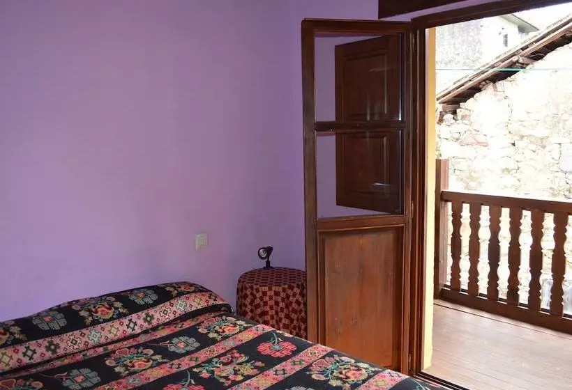 Quaint Cottage In Tormin Near Covadonga Park