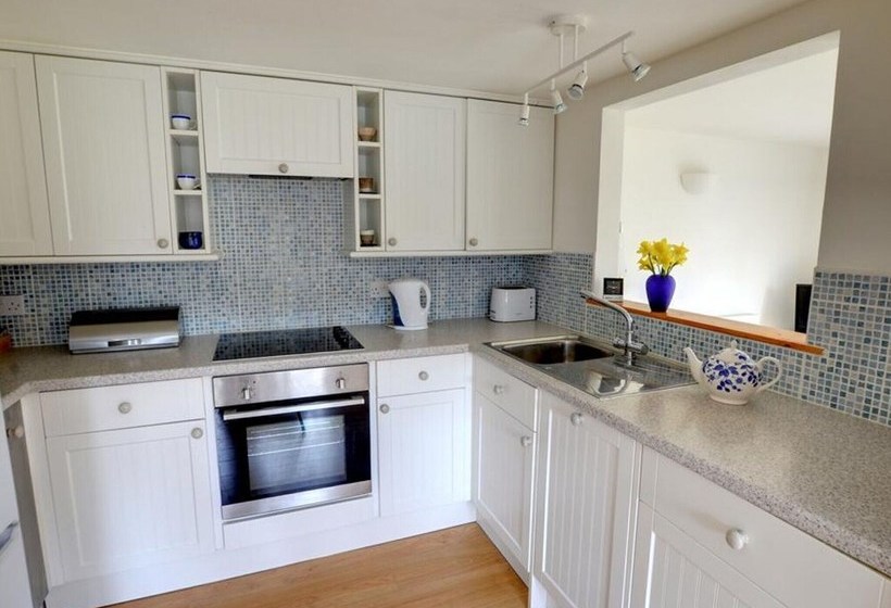 Rural Cottage Near The Beach And A Nature Reserve