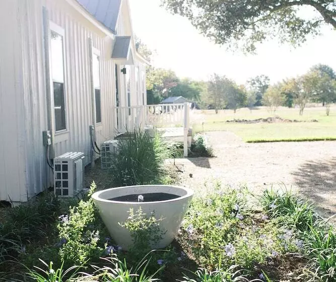 Aamiaismajoitus (B&B) Farmstead Round Top