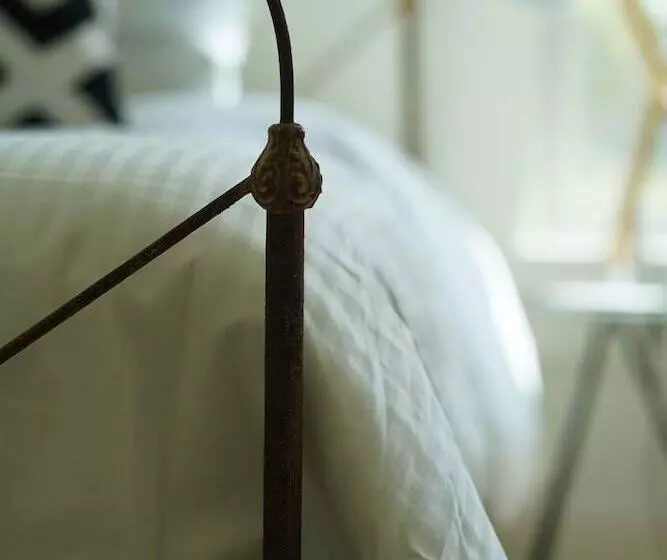 Aamiaismajoitus (B&B) Farmstead Round Top