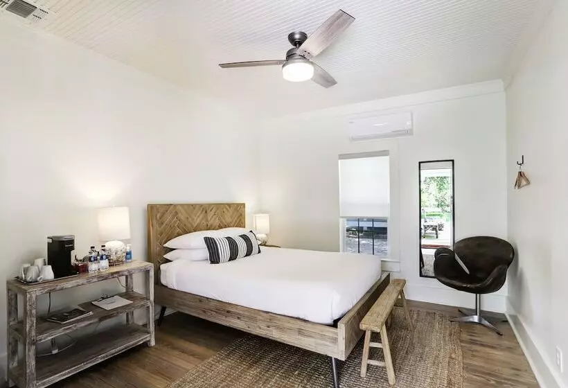 Aamiaismajoitus (B&B) Farmstead Round Top