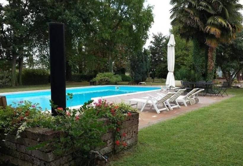 Aamiaismajoitus (B&B) La Magione