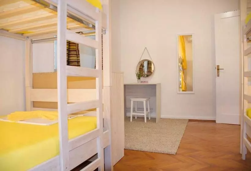 Hostel Casa La Cha
