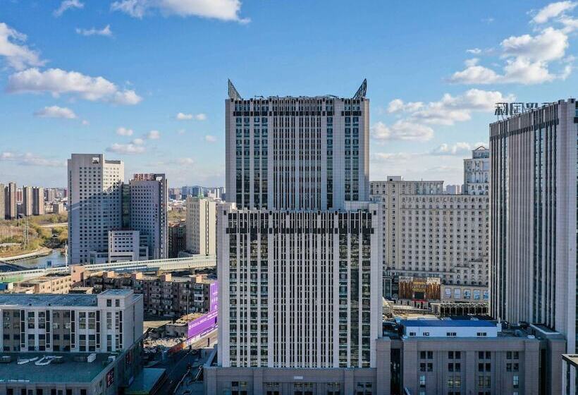 בית מלון כפרי Mercure Changchun Downtown
