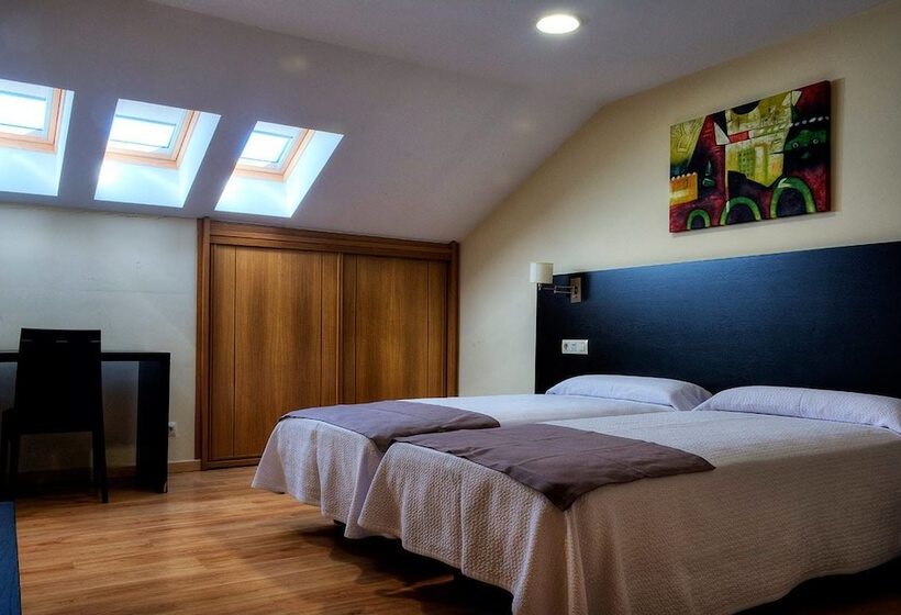 Отель Restaurante Bruma