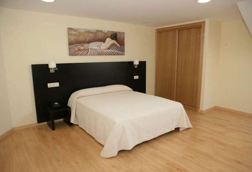 Отель Restaurante Bruma