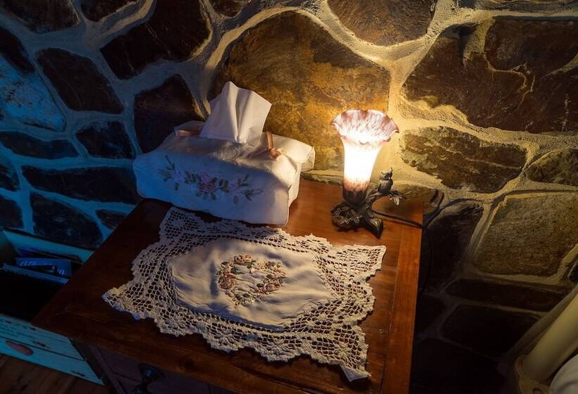 Observatory Cottages