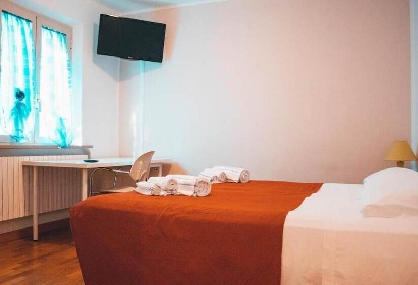 پانسیون Affittacamere Torresi