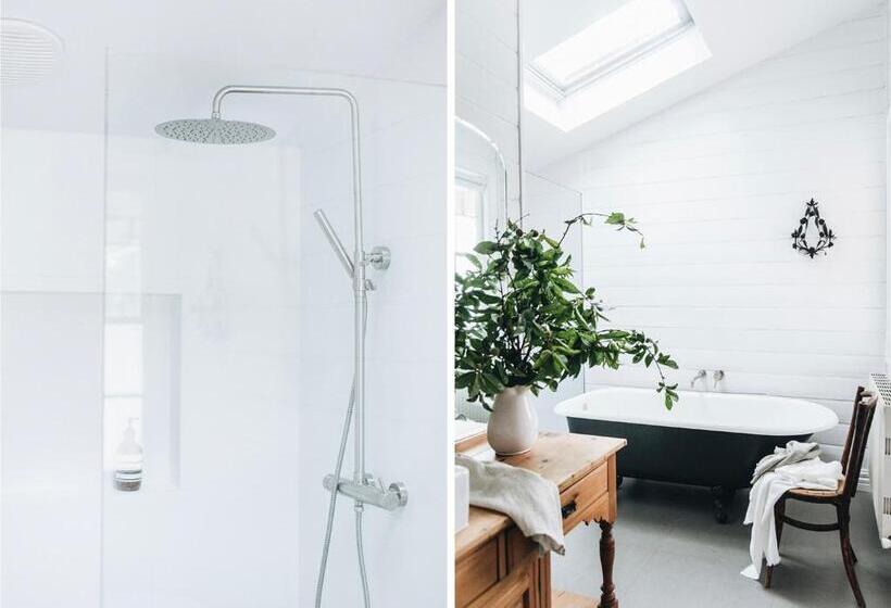 The Main House @ Poets Lodge