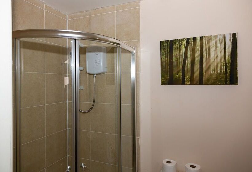 پانسیون South Shields Central