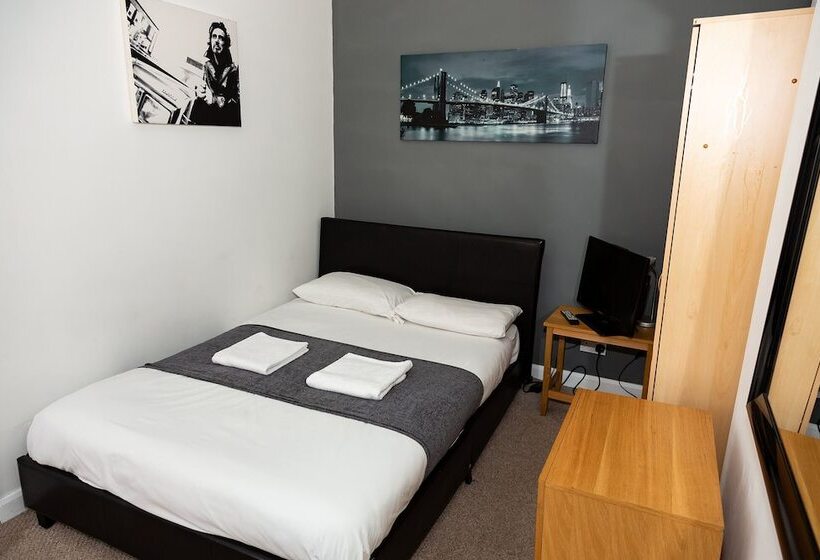 پانسیون South Shields Central