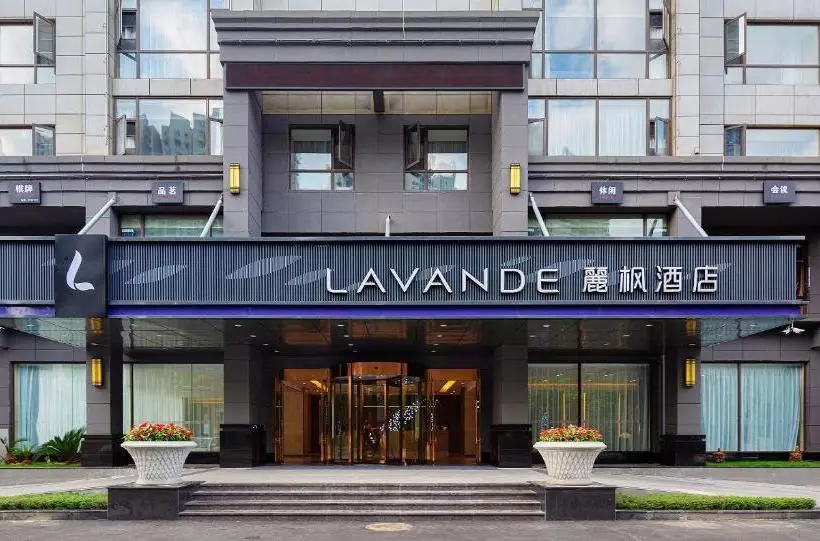 Lavande Hotel Leshan Branch