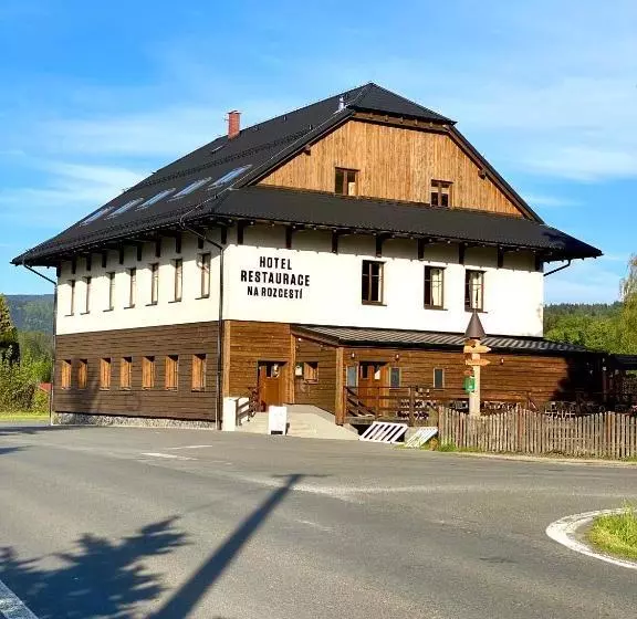 Hotelli Na Rozcestí