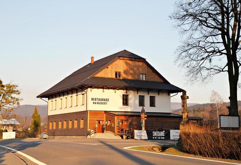 ホテル Na Rozcestí