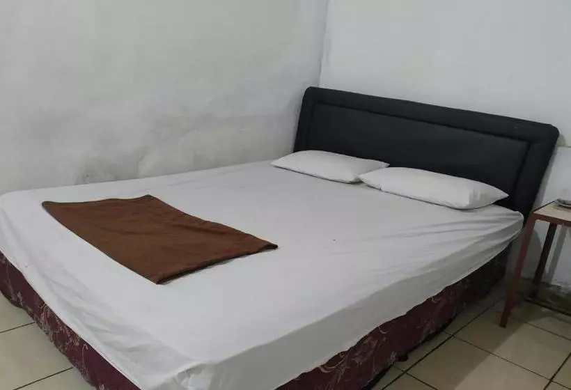 Hotelli Oyo 3329  Mulya Jaya