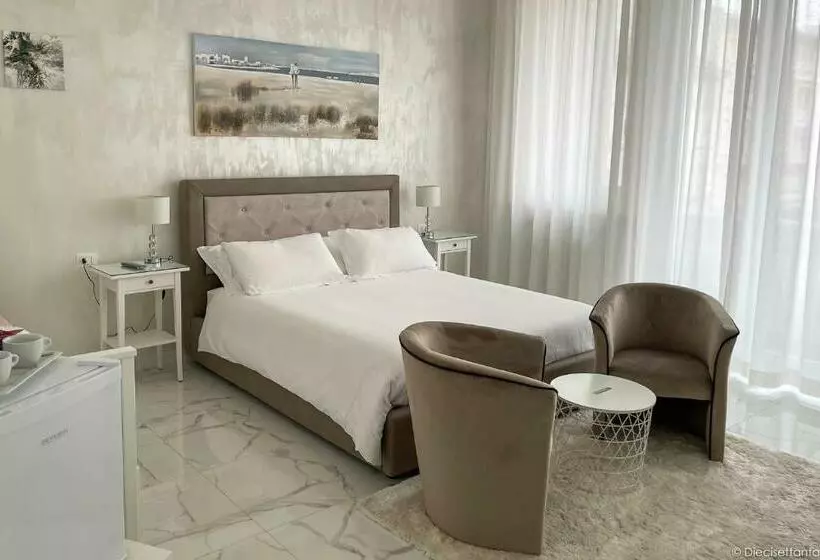 پانسیون The Gallery Boutique Rooms