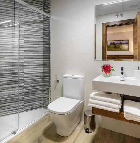 پانسیون Hostal Bosque De Gamueta