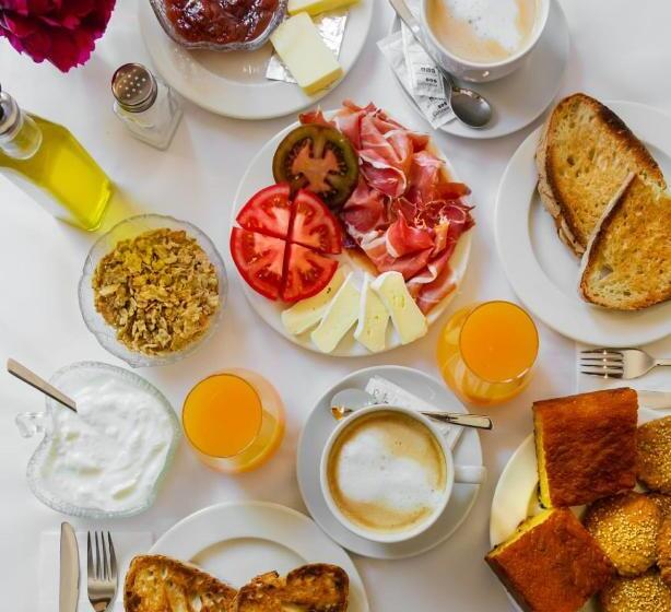 پانسیون Hostal Bosque De Gamueta