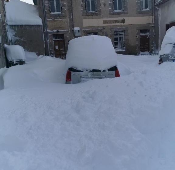 پانسیون La Petite Chapelle