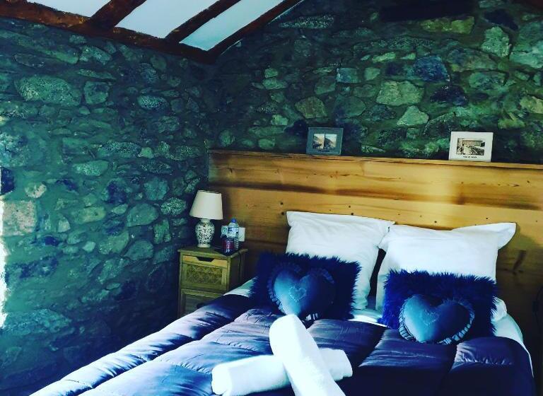 پانسیون La Petite Chapelle