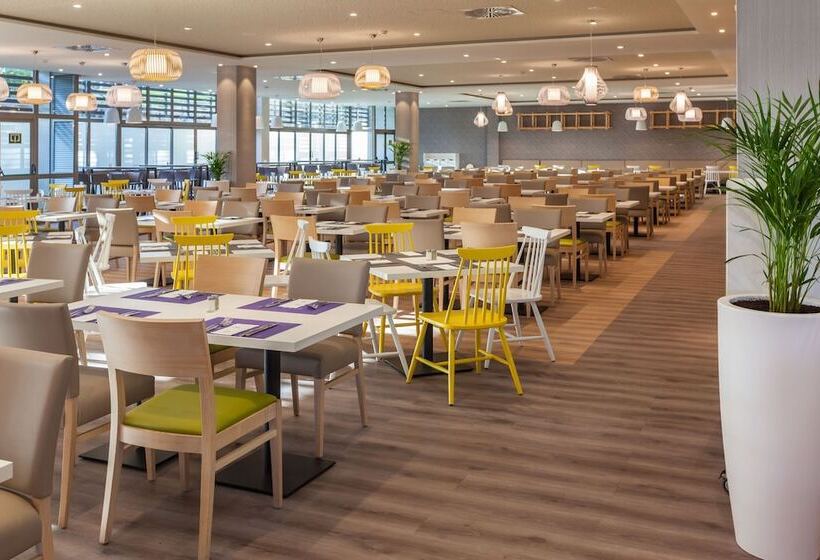 Abora Interclub Atlantic by Lopesan Hotels