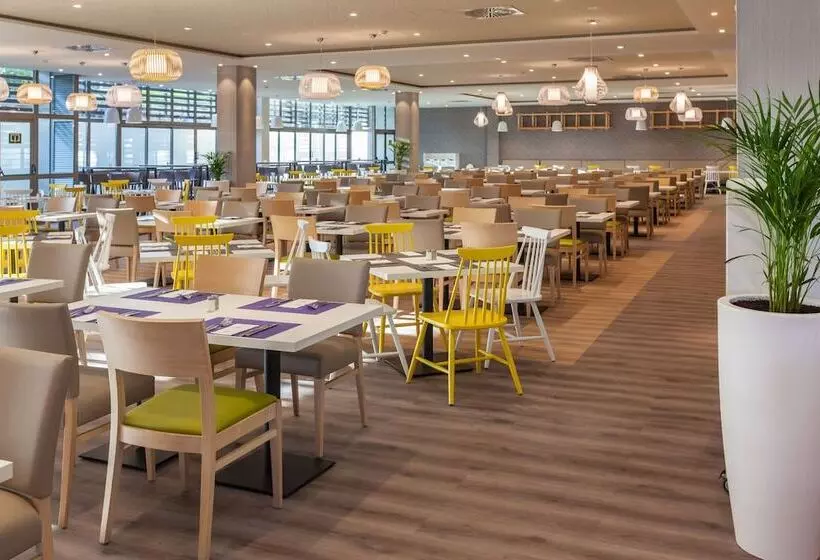 Abora Interclub Atlantic by Lopesan Hotels