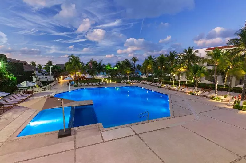 호텔 Beachscape Kin Ha Villas & Suites