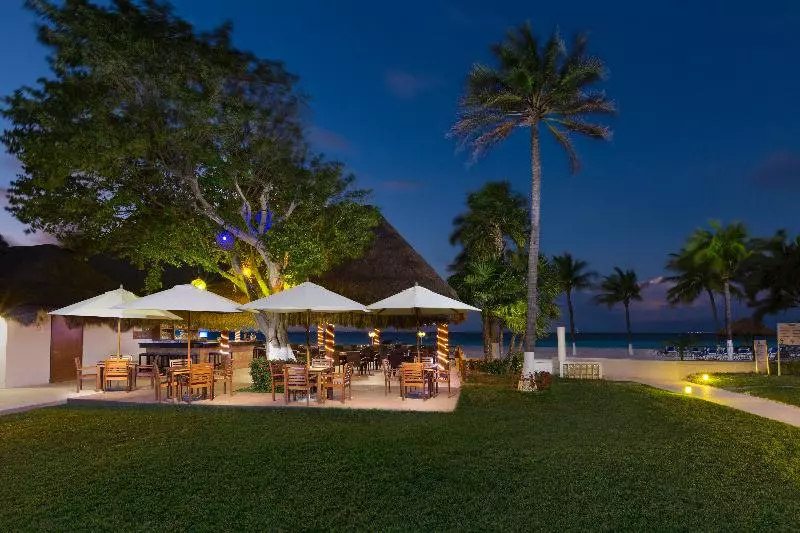 호텔 Beachscape Kin Ha Villas & Suites