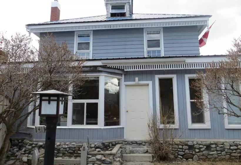 Hotelli Three Peaks Banff