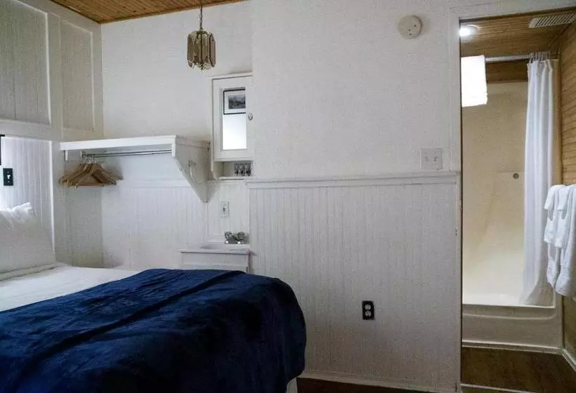 Hotelli Three Peaks Banff